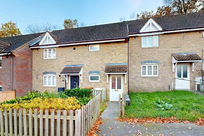 1 Bedroom Maisonette To Rent In Hyndman Close, Crawley, RH11