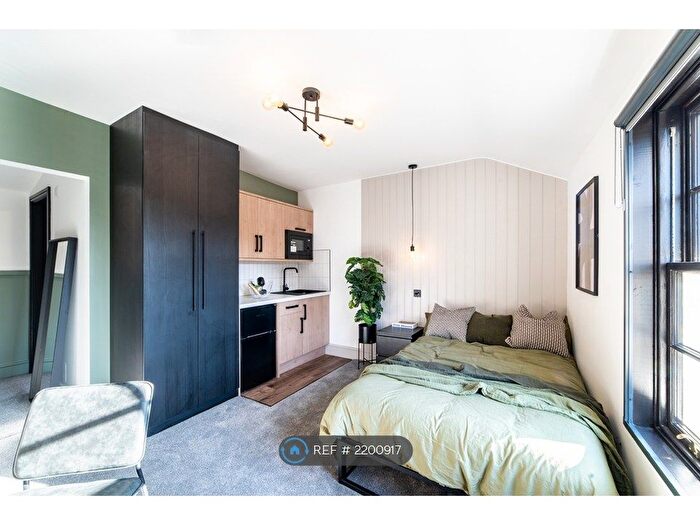 Studio To Rent In Porter Place, Preston, PR1