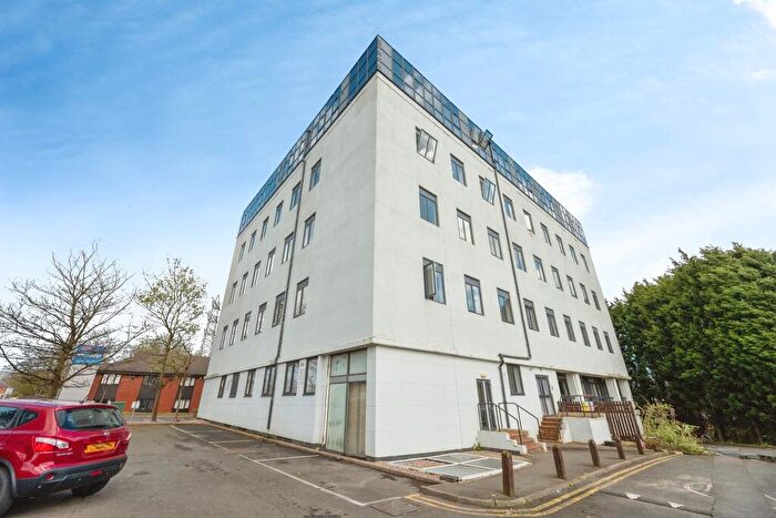 1 Bedroom Apartment For Sale In Dudley Road, Brierley Hill, DY5