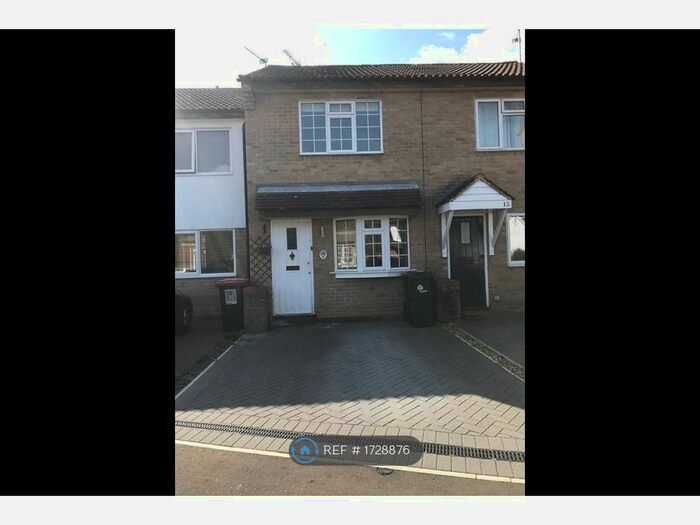 2 Bedroom Terraced House To Rent In Matthey Place, Crawley, RH10