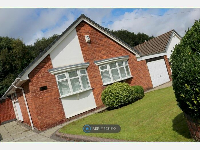 3 Bedroom Bungalow To Rent In Quickswood Drive, Liverpool, L25