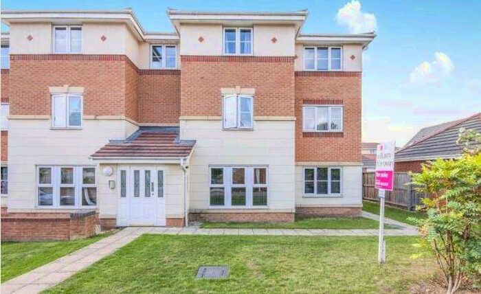 2 Bedroom Apartment To Rent In Pennyfields, Bolton-Upon-Dearne, Rotherham, South Yorkshire, S63