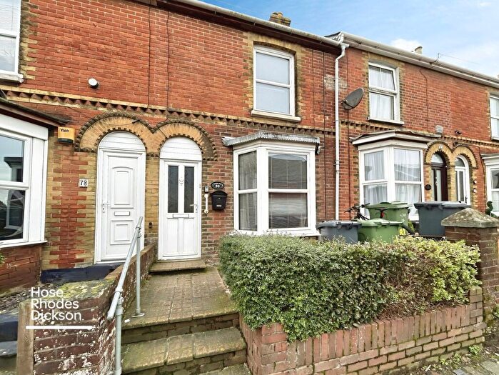 2 Bedroom Terraced House To Rent In Hunnyhill, PO30