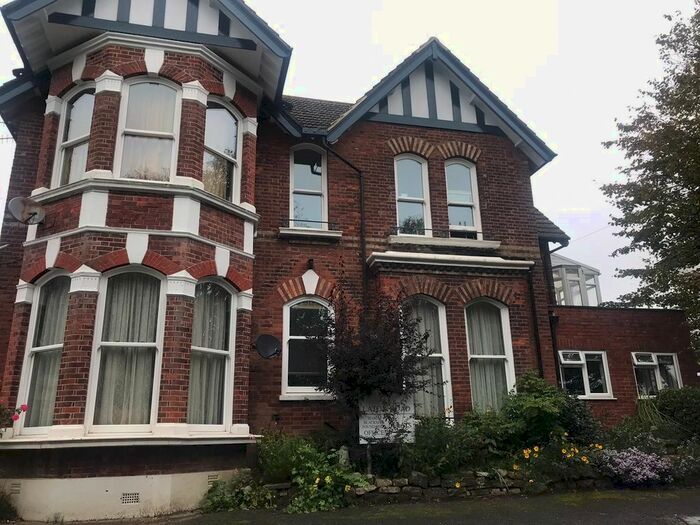 Studio To Rent In Laton Road, Hastings, TN34