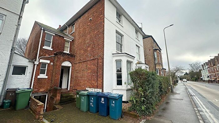 2 Bedroom Flat To Rent In Abingdon Road, Oxford, OX1