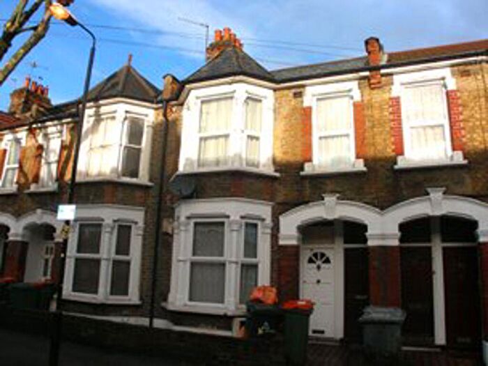 1 Bedroom Maisonette To Rent In East Ham, E6