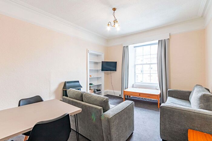 6 Bedroom Flat To Rent In Kirk Street, Edinburgh, EH6