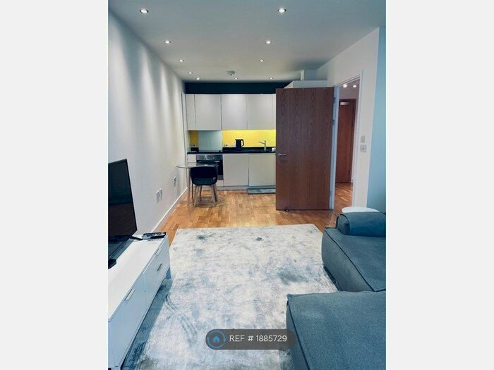 1 Bedroom Flat To Rent In Elephant And Castle, London, SE17