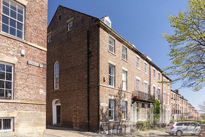 1 Bedroom Property To Rent In High Swinburne Place (), Room (Third Floor Rear), Summerhill Square, Newcastle Upon Tyne, NE4