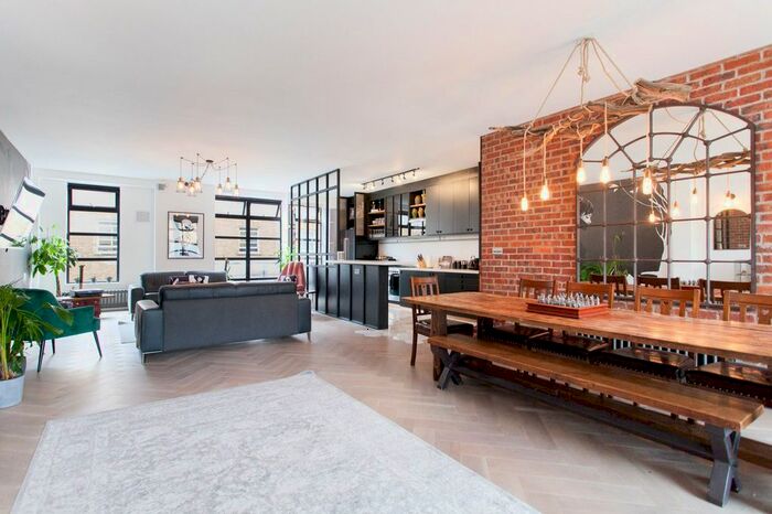 3 Bedroom Flat To Rent In Chilton Street, London, E2