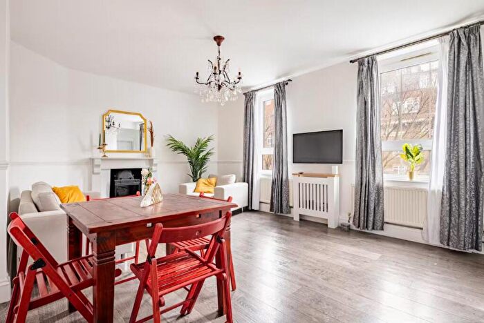 2 Bedroom Apartment To Rent In Dellow Street, London, E1