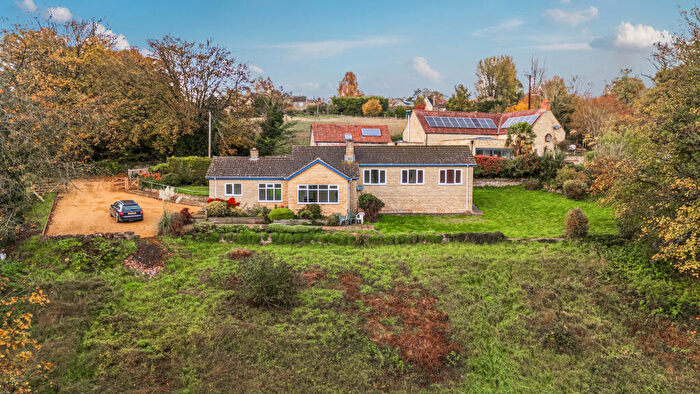 3 Bedroom Detached Bungalow For Sale In Randalls Green, Stroud, GL6