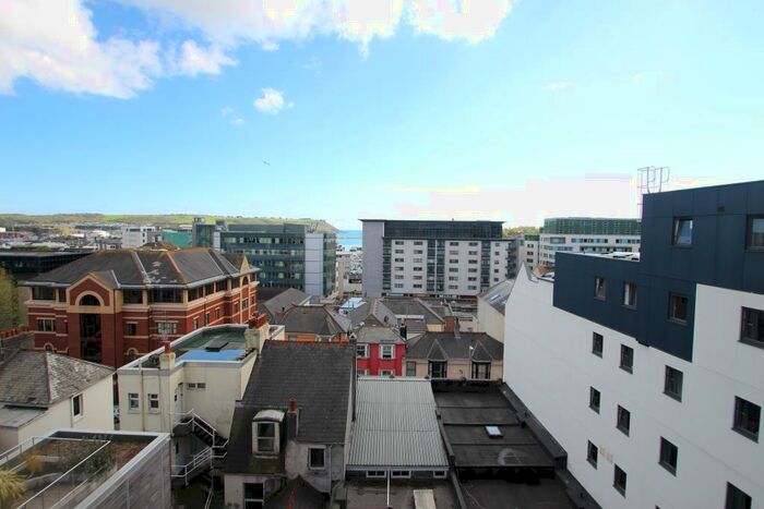 2 Bedroom Apartment To Rent In North Street, PL4