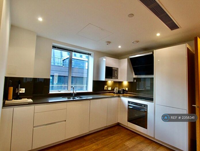 2 Bedroom Penthouse To Rent In Red Lion Court, London, EC4A