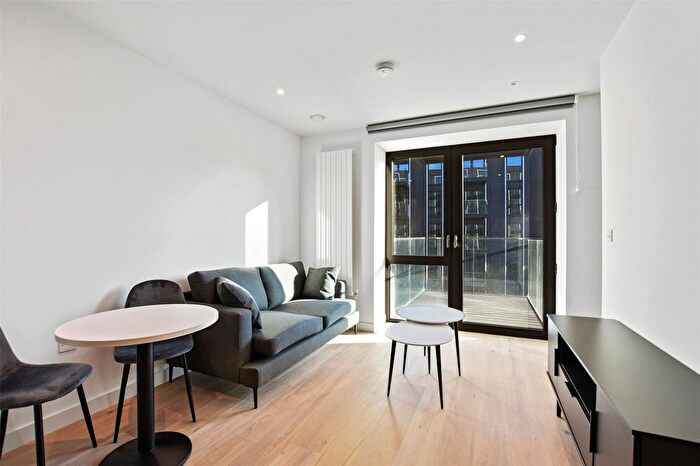 Studio To Rent In Shipwright Street, London, E16