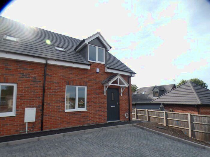 3 Bedroom Semi-Detached House To Rent In Collingwood Road, Long Eaton, NG10