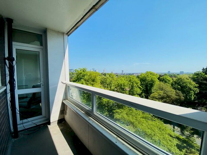 3 Bedroom Apartment To Rent In Warwick Crest, Arthur Road, Edgbaston, B15