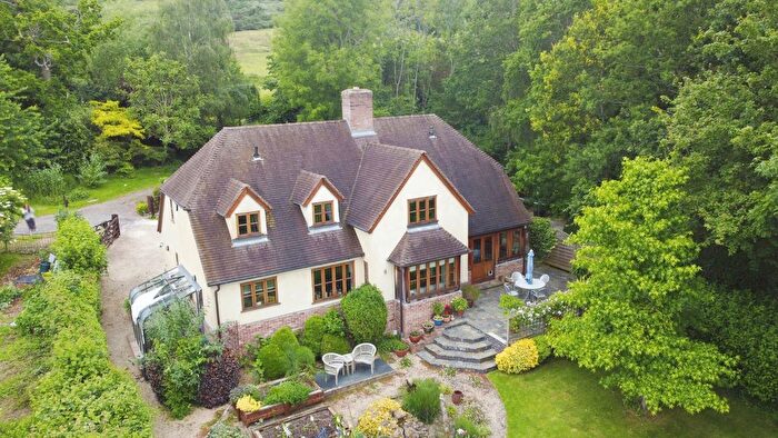 4 Bedroom Detached House For Sale In Wood Lane, Ashton-Under-Hill, Evesham, Worcestershire, WR11