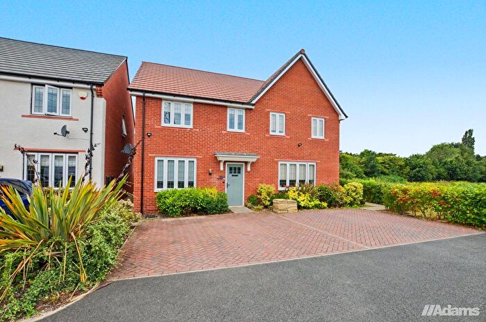 3 Bedroom Semi-Detached House For Sale In Hardwick Grove, Sandymoor, WA7
