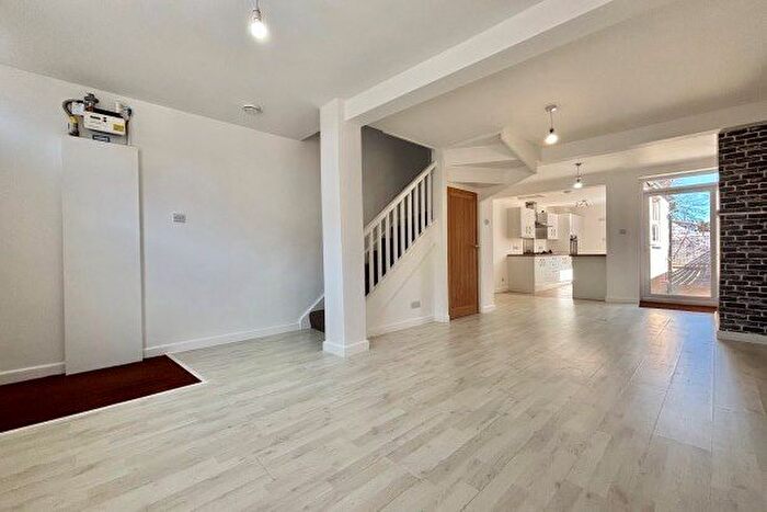 2 Bedroom Property To Rent In Cuthbert Road, Portsmouth, PO1