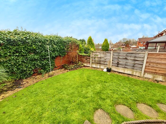 2 Bedroom Semi-Detached House For Sale In Waterslea, Eccles, M30