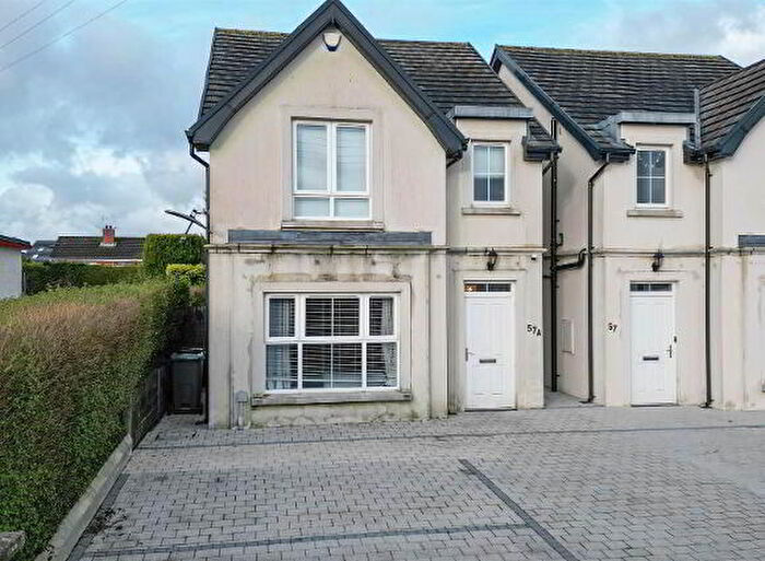 3 Bedroom Detached House For Sale In A Ballynahinch Road, Carryduff, BT8
