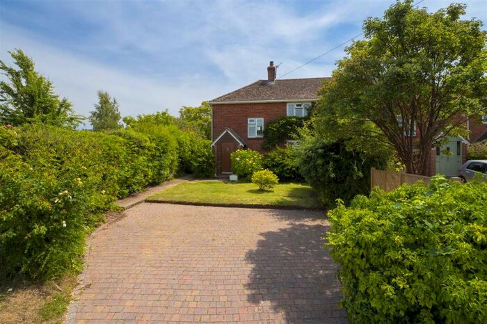 3 Bedroom Semi-Detached House For Sale In Swale View, Hernhill, ME13