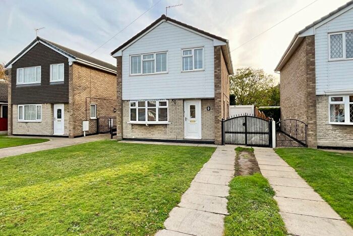 3 Bedroom Detached House For Sale In Holly Dene, Armthorpe, DN3