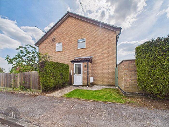 2 Bedroom Cluster House For Sale In Eastern Way, Elmswell, IP30