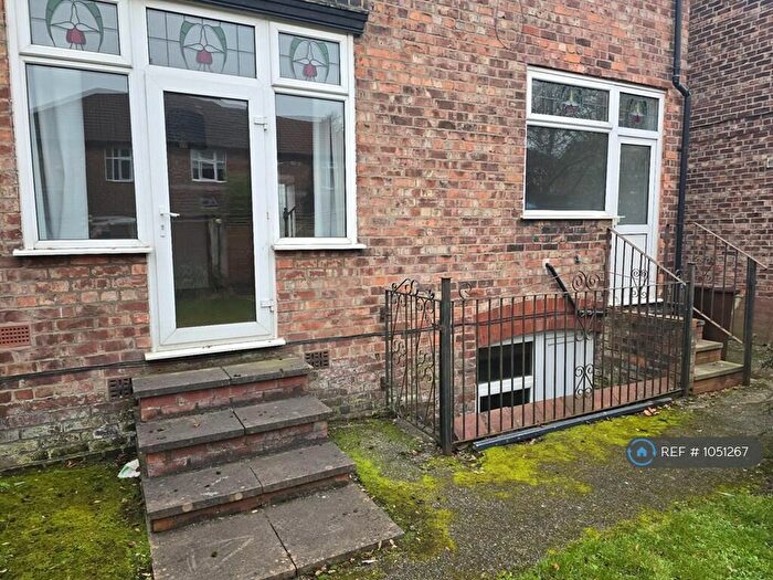 4 Bedroom Semi-Detached House To Rent In Veronica Road, Manchester, M20