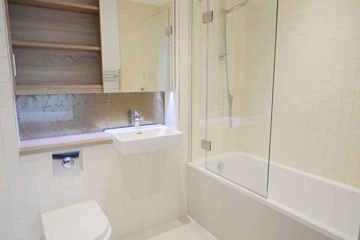 2 Bedroom Apartment To Rent In Ottley Drive, London, SE3