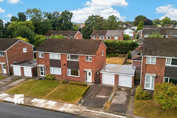 3 Bedroom Semi-Detached House For Sale In Parc Y Fro Creigiau Cardiff, CF15