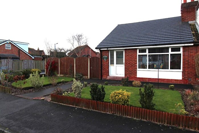 2 Bedroom Semi-Detached Bungalow For Sale In Great Gill, Walmer Bridge, PR4