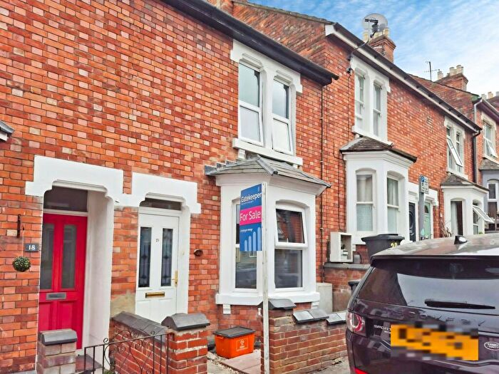 2 Bedroom Terraced House For Sale In Stanier Street, Swindon, Wiltshire, SN1