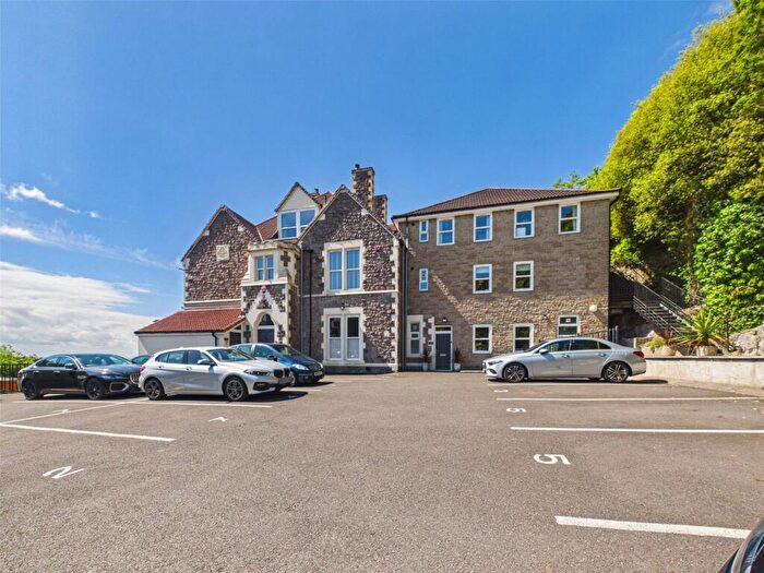 2 Bedroom Apartment For Sale In South Road, Weston-super-Mare, North Somerset, BS23