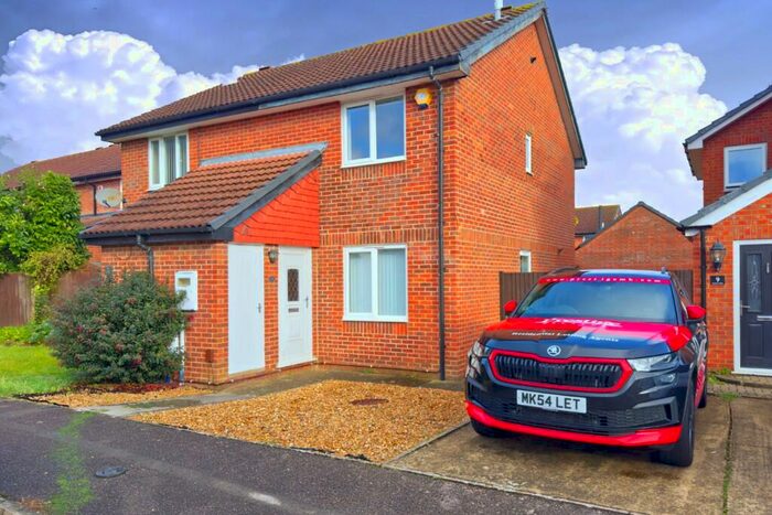 2 Bedroom Semi-Detached House To Rent In Dulwich Close, Newport Pagnell, Milton Keynes, MK16