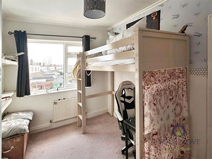 5 Bedroom Semi-Detached House For Sale In Stuart Avenue, Draycott, Stoke-on-Trent, Staffordshire, ST11