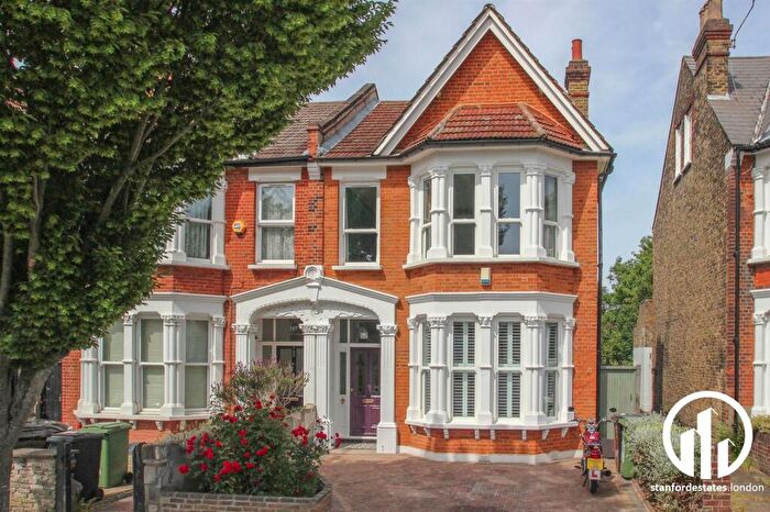 4 Bedroom Semi Detached House For Sale In Culverley Road, Catford, SE6