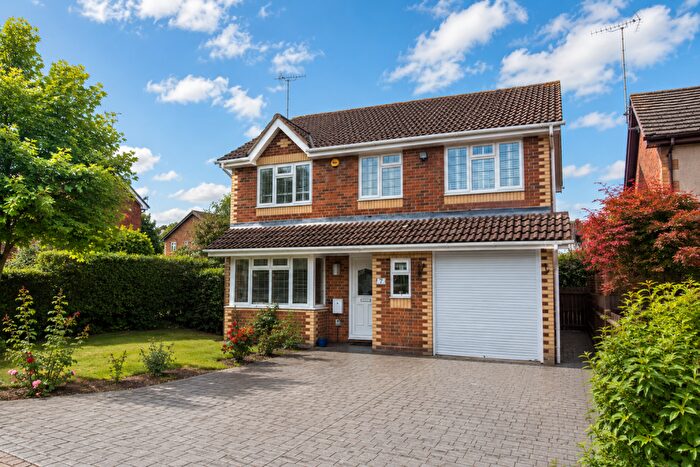 4 Bedroom Detached House For Sale In Walsh Avenue, Warfield, Bracknell, Berkshire, RG42