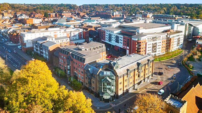 2 Bedroom Flat To Rent In London Road, Camberley, GU15