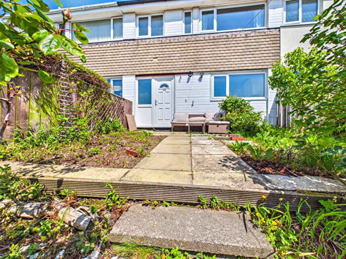 2 Bedroom Terraced House To Rent In Dunelm Walk, Consett, Durham, DH8