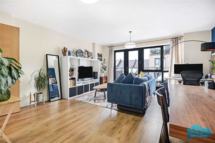 1 Bedroom Apartment For Sale In Sensa Apartments, Royal Engineers Way, London, NW7