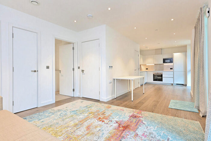 1 Bedroom Flat To Rent In Albert Road, Queen's Park, NW6