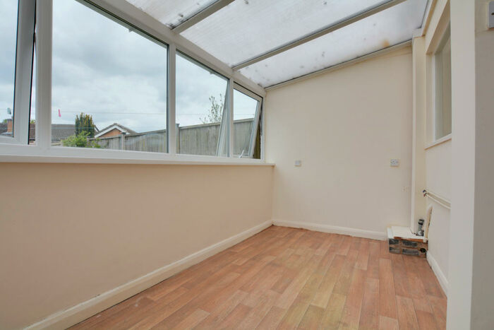 3 Bedroom Semi-Detached House To Rent In Coombe Rise, Oadby, Leicester, LE2