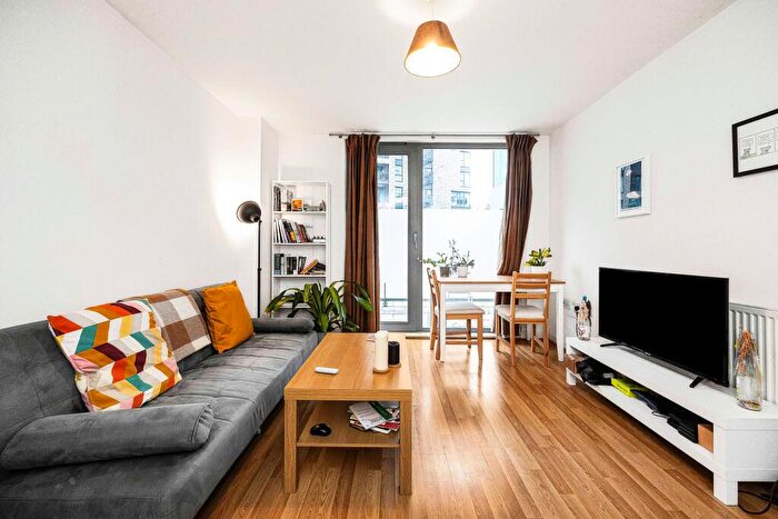 1 Bedroom Flat For Sale In High Street, Thomas Frye Court, E15