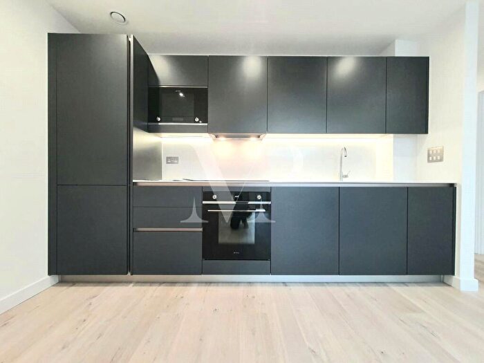 1 Bedroom Apartment To Rent In Woodberry Down, Hartingtons Court, London, N4