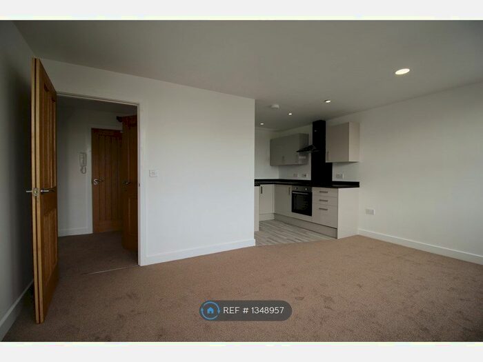 1 Bedroom Flat To Rent In Keld House, Thornaby, TS17