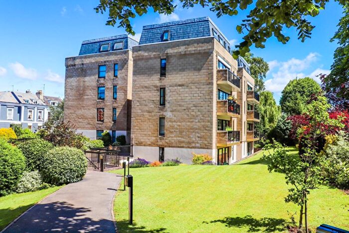 2 Bedroom Flat For Sale In Western Road, Cheltenham, GL50