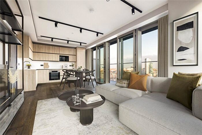 2 Bedroom Apartment For Sale In The Stage, Hewett Street, London, EC2A