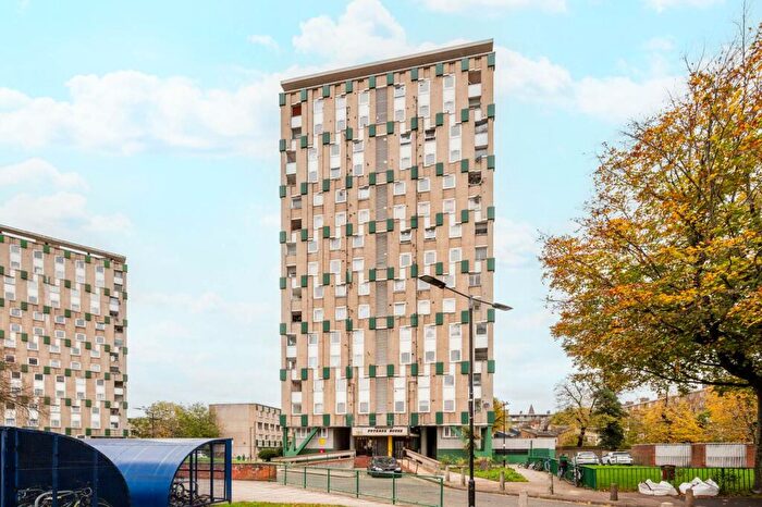 2 Bedroom Flat To Rent In Mace Street, Bethnal Green, London, E2